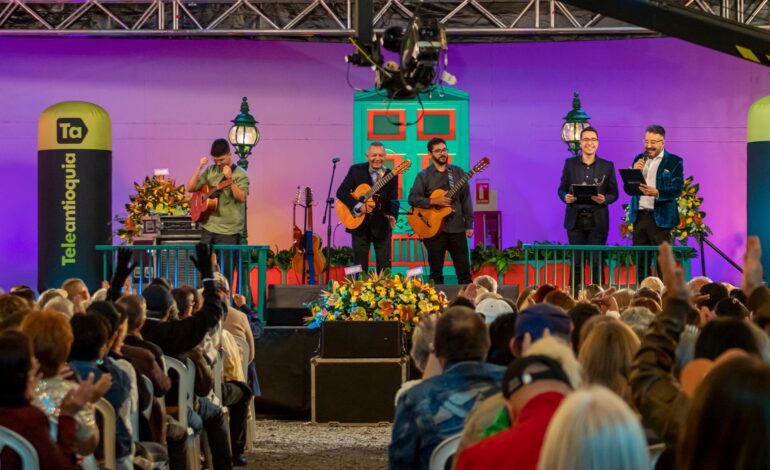 La Serenata de Teleantioquia llega a San Nicolás para celebrar el Día del Padre