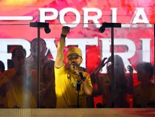 Revocan medida que impedía a De la Espriella usar camiseta de la Selección Colombia en campaña