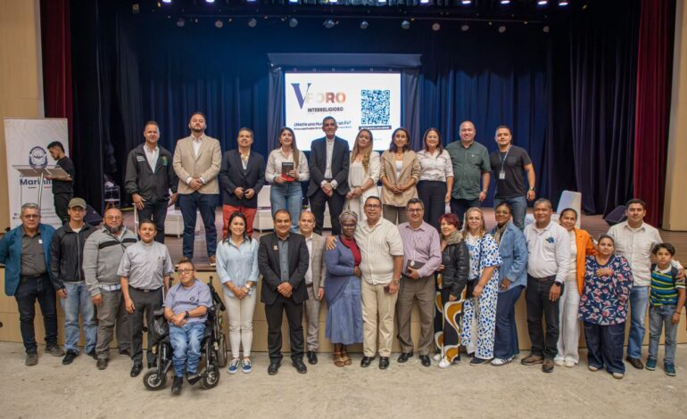 Líderes de diferentes comunidades religiosas participan en el Quinto Foro Interreligioso organizado por la Alcaldía de La Ceja en Marinilla para promover la libertad religiosa y la construcción de paz.
