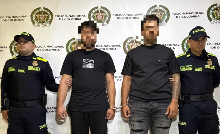 Capturan a dos peligrosos atracadores que disparaban a sus víctimas en Medellín