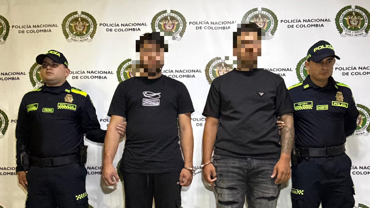 Capturan a dos peligrosos atracadores que disparaban a sus víctimas en Medellín
