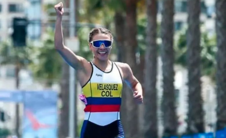 La triatleta Carolina Velásquez durante su participación en el Campeonato Panamericano de Triatlón de Antofagasta, Chile.