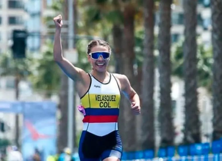 La triatleta Carolina Velásquez durante su participación en el Campeonato Panamericano de Triatlón de Antofagasta, Chile.